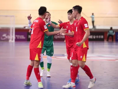 ĐT Futsal Việt Nam Lội Ngược Dòng Nghẹt Thở, Đánh Bại Kuwait 5-4 Tại VCK Châu Á 2026