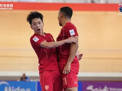 Thái Lan ‘Nghiền Nát’ Kuwait 6-1, Osamanmusa Lập Siêu Phẩm, Cùng Việt Nam Vào Tứ Kết Futsal Châu Á 2026