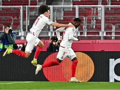 Sốc! Monaco vỡ trận sau khi dẫn PSG 2-0, các ngôi sao lên tiếng thừa nhận sai lầm