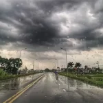 Cảnh báo thời tiết nguy hiểm 15/4: Mưa dông ập đến sau đợt nắng nóng kỷ lục, nhiều nơi trên 39 độ C 1