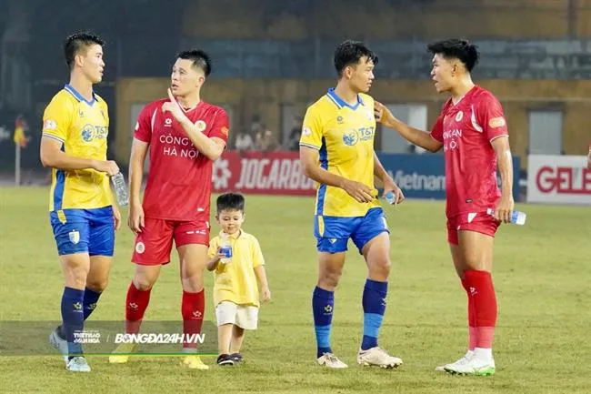 Chấn thương của Thái Sơn và nỗi lo với U23 Việt Nam 3 Chấn thương của Thái Sơn và nỗi lo với U23 Việt Nam 3