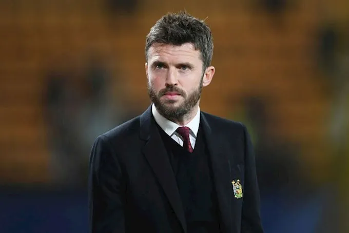 Michael Carrick trong vai trò huấn luyện viên