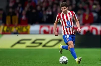 BOM TẤN: Chelsea vượt mặt Arsenal, Barca để chiêu mộ Julian Alvarez với giá 'khủng' 87 triệu bảng 1