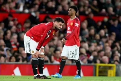 Roy Keane 'xé toạc' MU: 'Tuyến giữa gần như không tồn tại' trong thất bại sốc trước Leeds 1